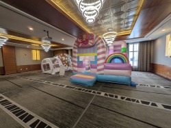 Sweetland  + 10-ft Bubble House Combo